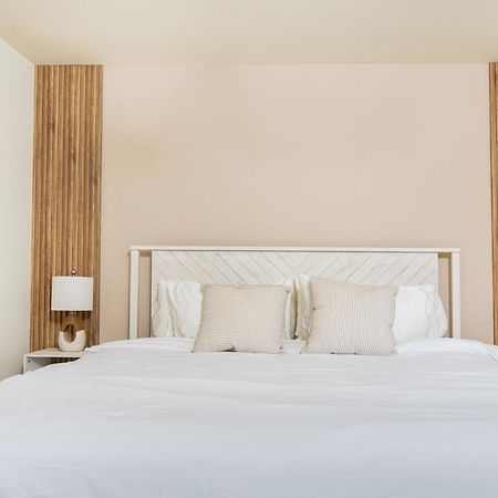 North Naples The Boho Bliss - Lakeview Elegance 3Miles Downtown מראה חיצוני תמונה